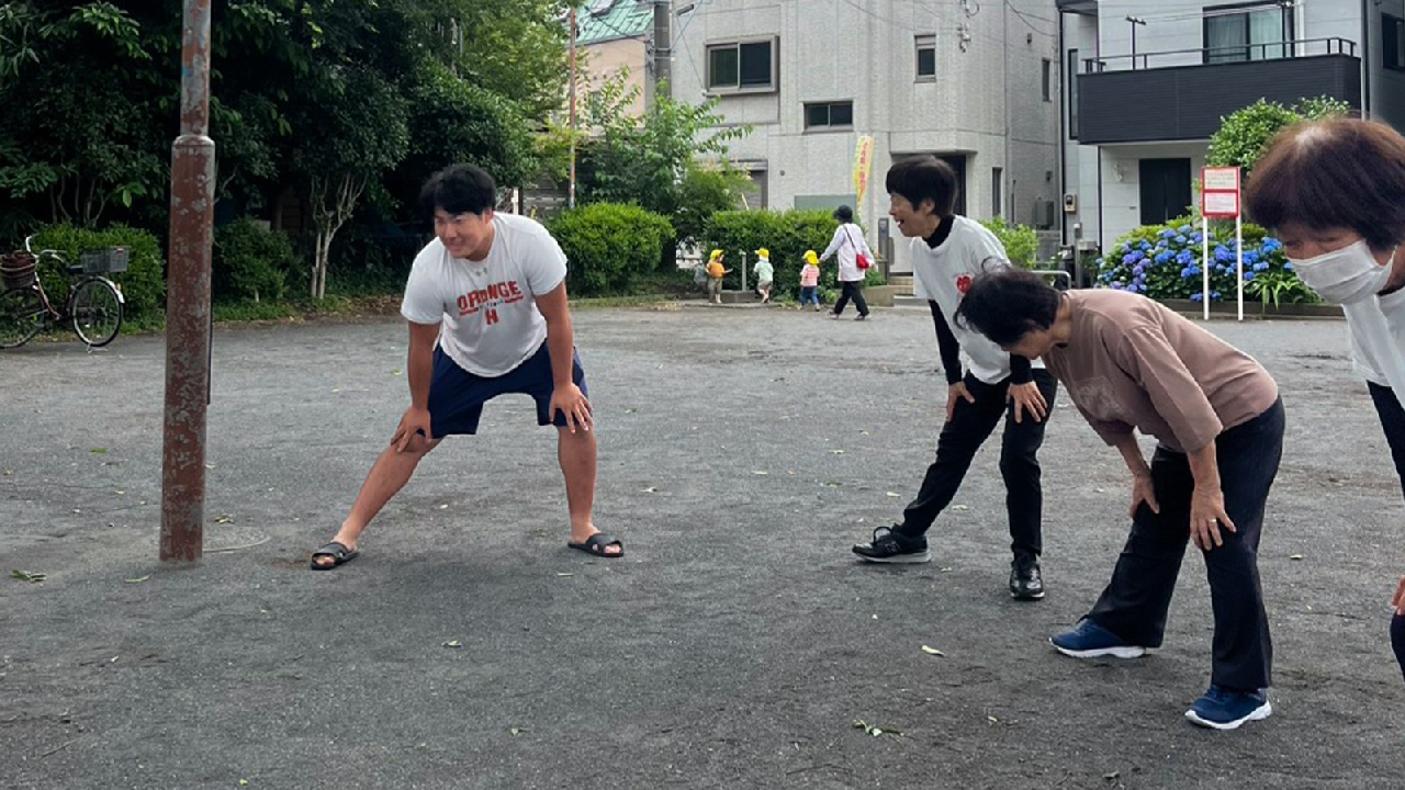 【地域連携】上小田中南公園の「ふれあい体操」に参加しました！